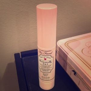 Too faced hangover 3 in 1 primer and setting spray
